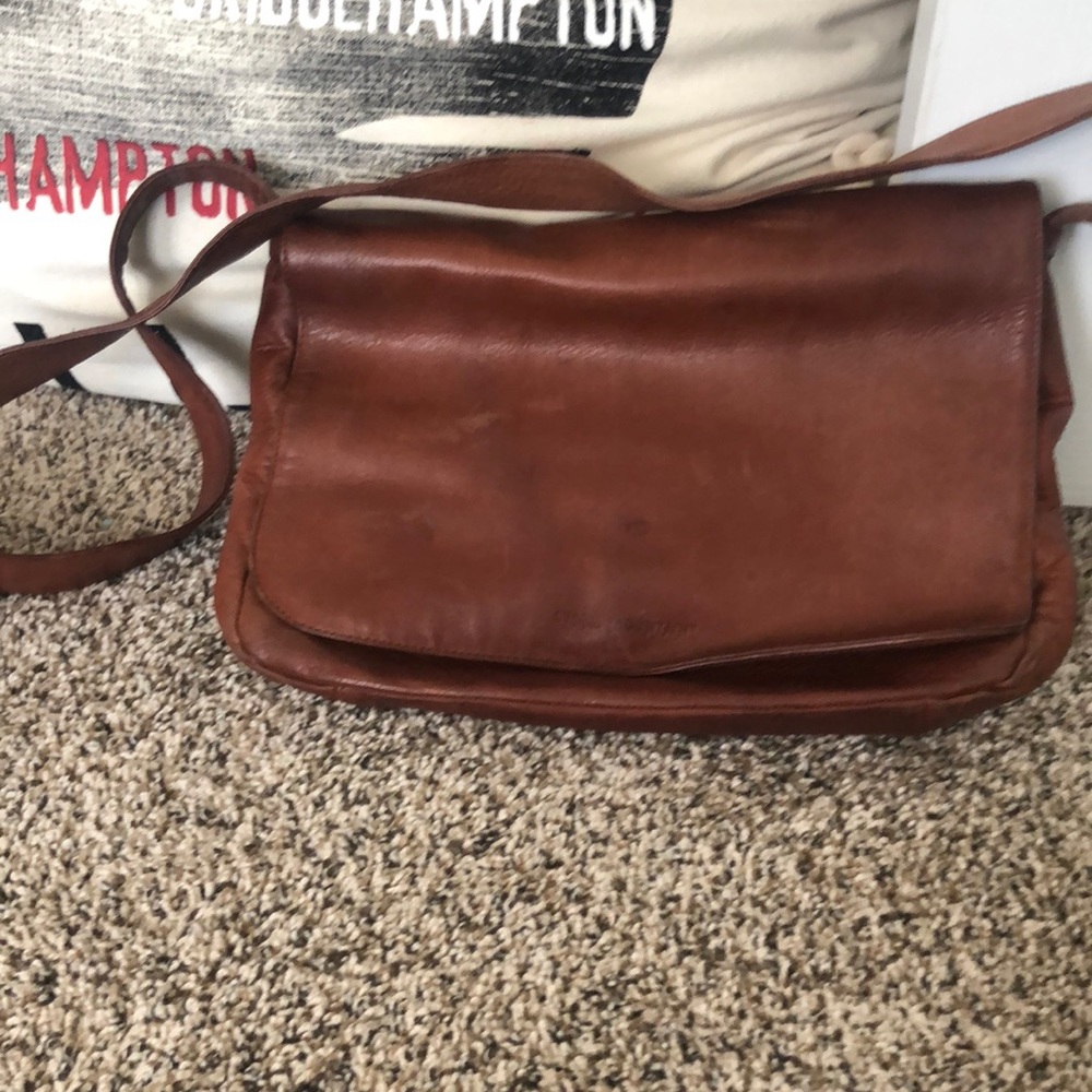 Stone Mountain leather shoulder bag